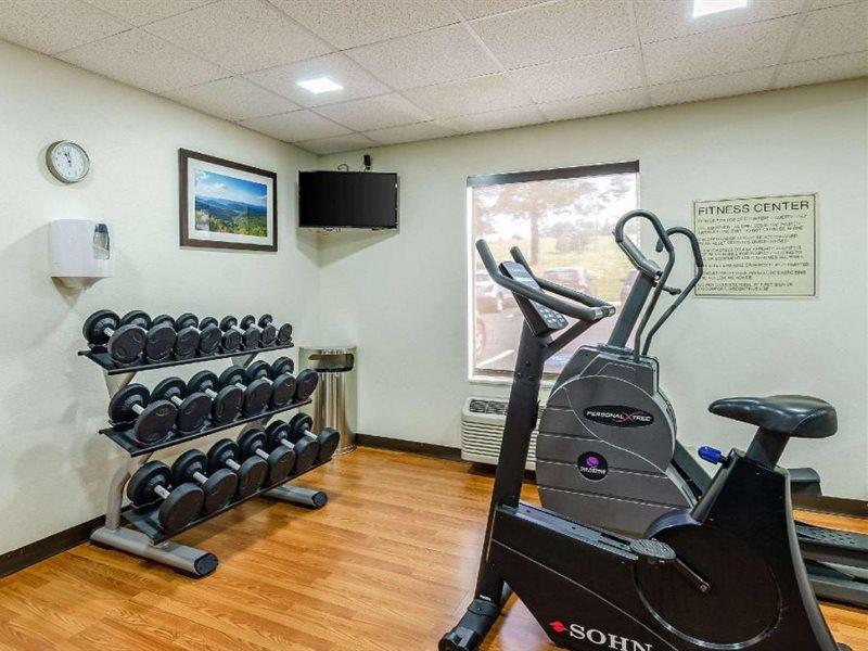 Comfort Inn & Suites Christiansburg I-81 Exteriör bild