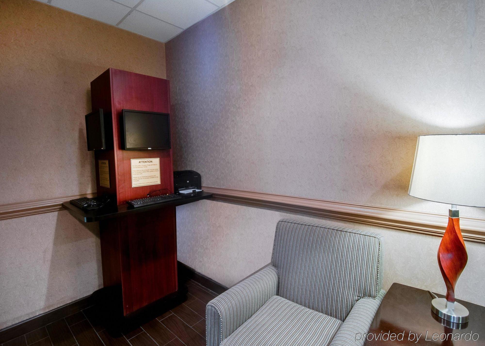 Comfort Inn & Suites Christiansburg I-81 Exteriör bild