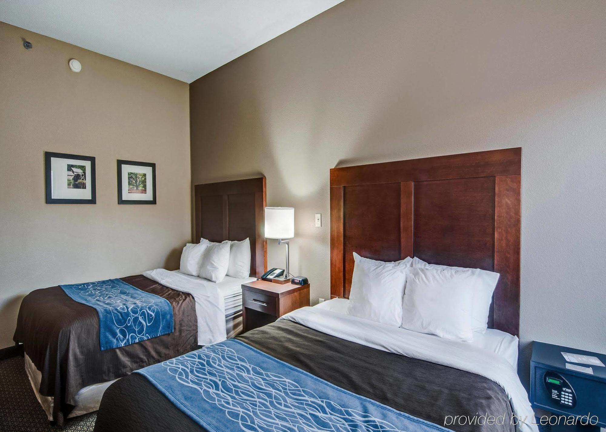 Comfort Inn & Suites Christiansburg I-81 Exteriör bild